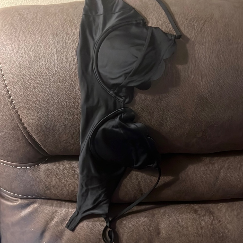 Black scalloped bathing suit top